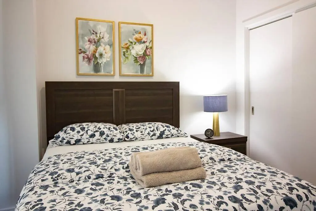 Apartment Best Location & Modern Condo Montreal Canada